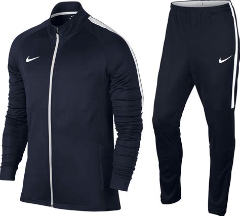 goedkoop trainingspak nike|grijze trainingspak.